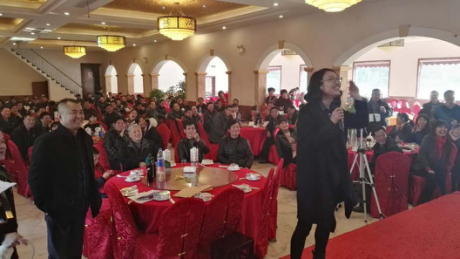 2016趣味年會,熱熱鬧鬧迎雞年 2016趣味年會,熱熱鬧鬧迎雞年